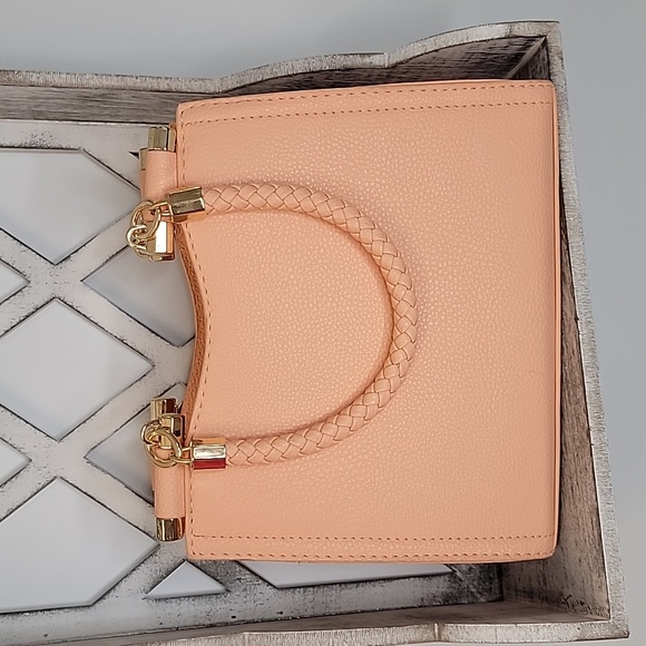 NWT Bebe Handbag or crossbody - Picture 3 of 10